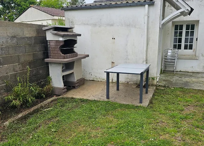 La Fromagerie Maison Lumineuse Et Spacieuse Beau 5 Ch 2 Wc 1 Sdb Grand Jardin Clos 5mn à Pied Commerces 10 Mn Omaha Proche Plages Du Débarquement *