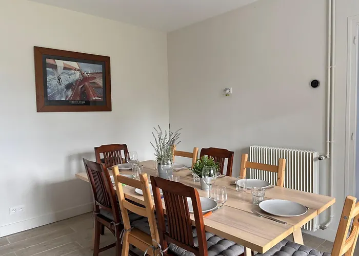 Casa vacanze La Fromagerie Maison Lumineuse Et Spacieuse Beau 5 Ch 2 Wc 1 Sdb Grand Jardin Clos 5mn à Pied Commerces 10 Mn Omaha Proche Plages Du Débarquement