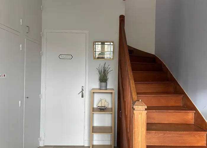 La Fromagerie Maison Lumineuse Et Spacieuse Beau 5 Ch 2 Wc 1 Sdb Grand Jardin Clos 5mn à Pied Commerces 10 Mn Omaha Proche Plages Du Débarquement Trevieres